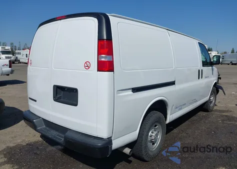 2023 Chevrolet Express Cargo Rwd 2500 Regular Wheelbase Wt from USA, damaged, VIN 1GCWGAFP9P1211380